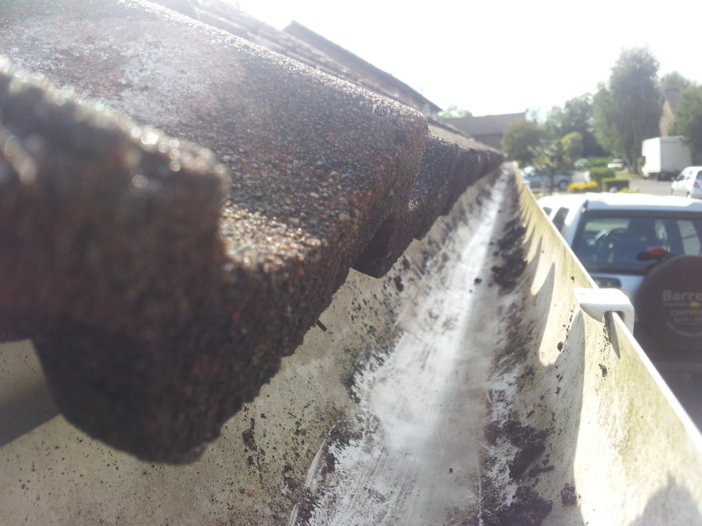 gutter cleaning in Woking